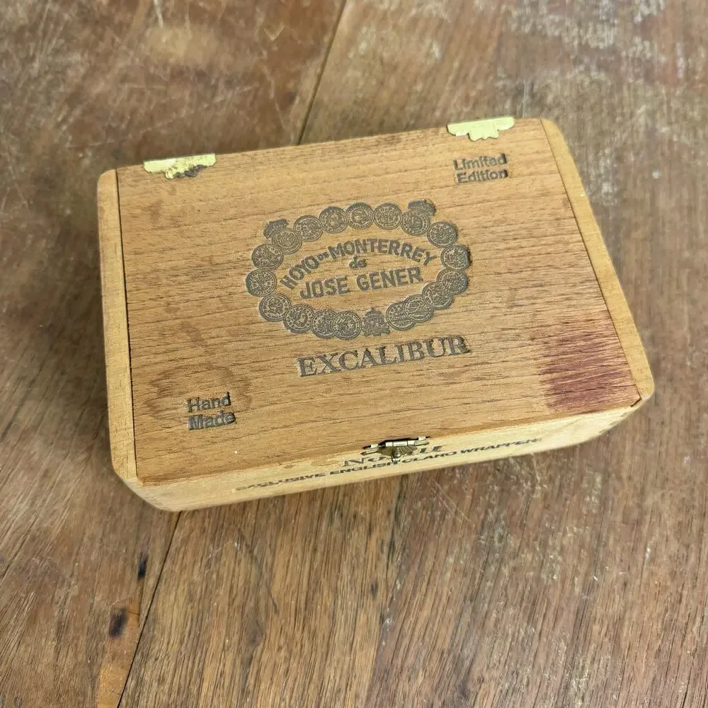 Vintage Wood Hand Made Cigar Box Advertising Hoyo‎ De Monterrey No. III